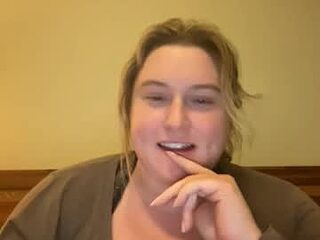 katiecopper27 live webcam thumbnail