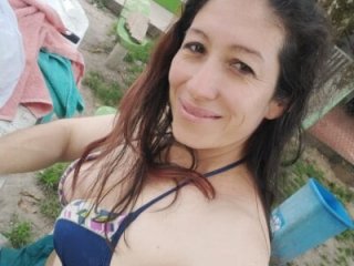 kaylaMinov_ live webcam thumbnail