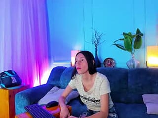 kayla_ttaylor live webcam thumbnail