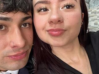 Kenji_n_Rousse live webcam thumbnail