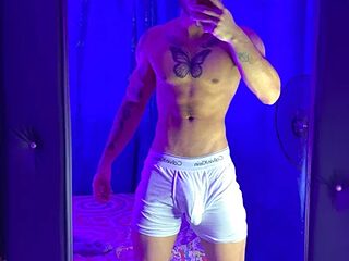 Kenny_romano live webcam thumbnail