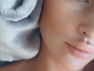 KerryCandy_Girl live webcam thumbnail