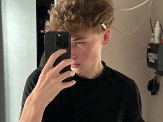 Kevin_Garsia live webcam thumbnail