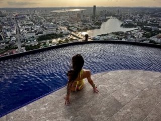 keepmyvibe live webcam thumbnail