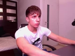 kellenwest live webcam thumbnail