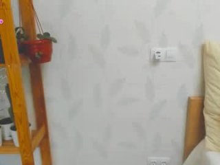 kelly_klein live webcam thumbnail