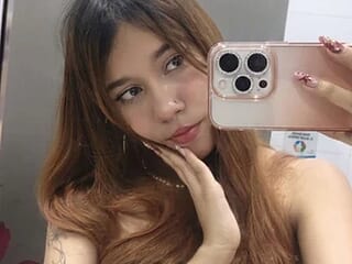 kenaii__ live webcam thumbnail