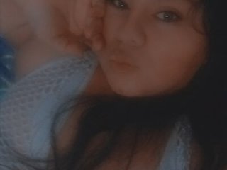 keterinjones--11 live webcam thumbnail