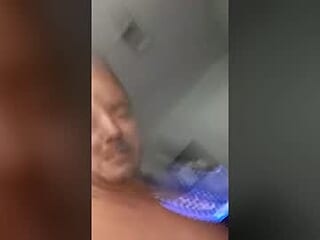 kevinbd100 live webcam thumbnail