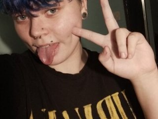 Kiki_06 live webcam thumbnail