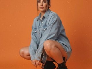 KimSkyee live webcam thumbnail