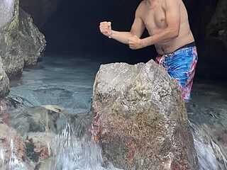 Kimo198529 live webcam thumbnail