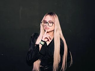 Kingdom_of_sexx live webcam thumbnail
