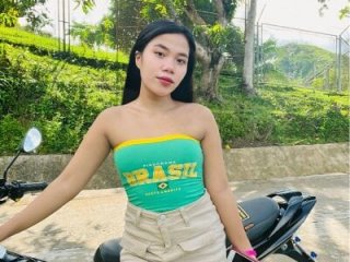Kinky_celistine live webcam thumbnail