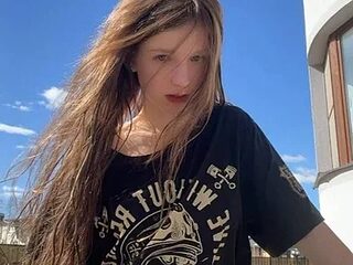 Kissme_Kira live webcam thumbnail