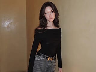 KittyBoww live webcam thumbnail