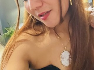 KittyWithAttitude live webcam thumbnail