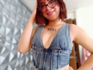 Kitty_Melodi live webcam thumbnail