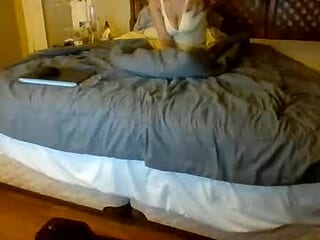 kiefleaf53 live webcam thumbnail