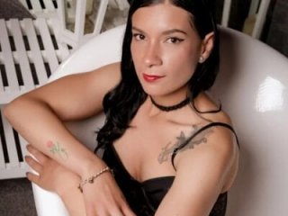 kim_lebanon live webcam thumbnail
