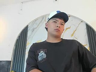 king_hot26 live webcam thumbnail