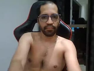 kinky_one1 live webcam thumbnail