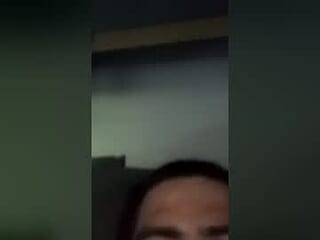 kinky_robert909 live webcam thumbnail