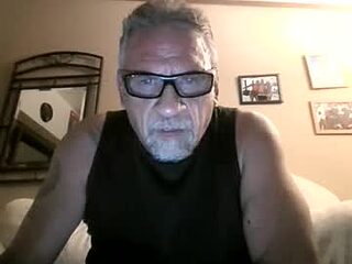 kinkyassdom live webcam thumbnail