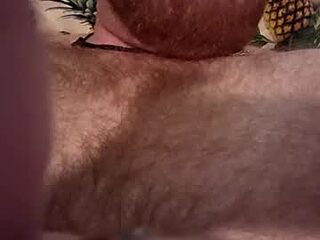 kinkytaylor420 live webcam thumbnail