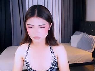 kiora_greyson live webcam thumbnail