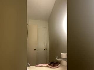 kirstenglaser19 live webcam thumbnail