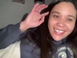 kissandcurrency live webcam thumbnail