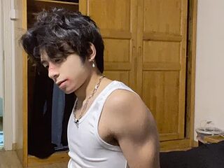 kissbaby-111 live webcam thumbnail