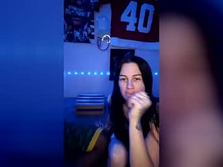 kissedbysnow live webcam thumbnail