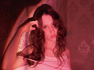 kisssssssss live webcam thumbnail
