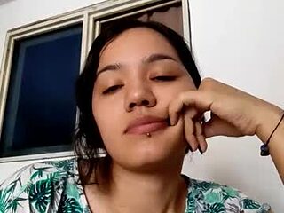 kitcatdreams live webcam thumbnail