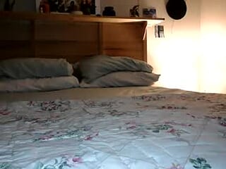 kittfuzz2021 live webcam thumbnail