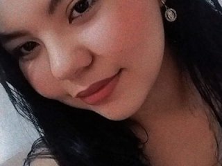 klhoe_boobs live webcam thumbnail