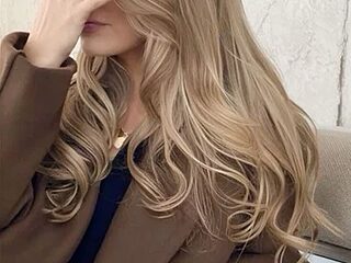 KnellForQueen live webcam thumbnail