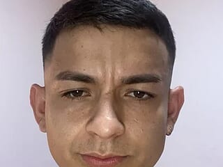 kobe_james07 live webcam thumbnail