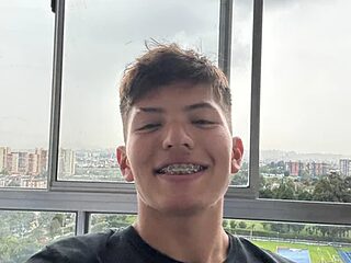 Kriss-09 live webcam thumbnail
