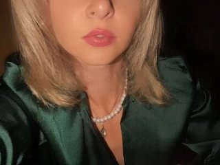 Kristina03 live webcam thumbnail
