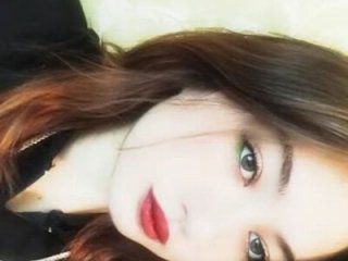 KristineGloww live webcam thumbnail