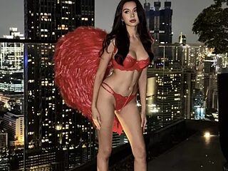 Krystall_Versace live webcam thumbnail