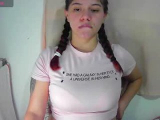 krissone_1 live webcam thumbnail
