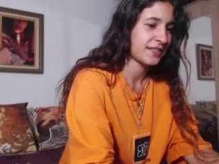 kristenwylde live webcam thumbnail