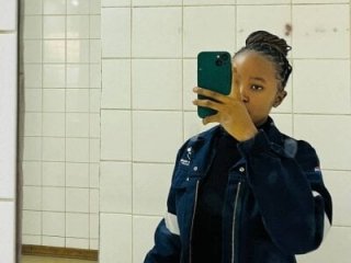 Kwanele13 live webcam thumbnail