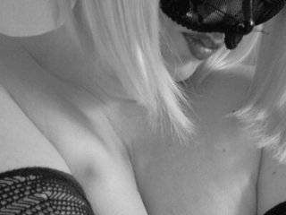 La_Chatounettee live webcam thumbnail