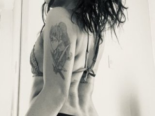 La_Perversa69 live webcam thumbnail