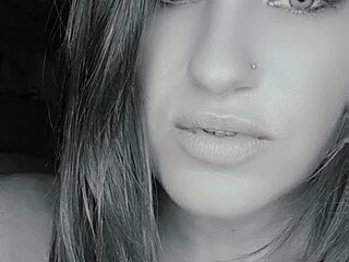 LadyB07 live webcam thumbnail